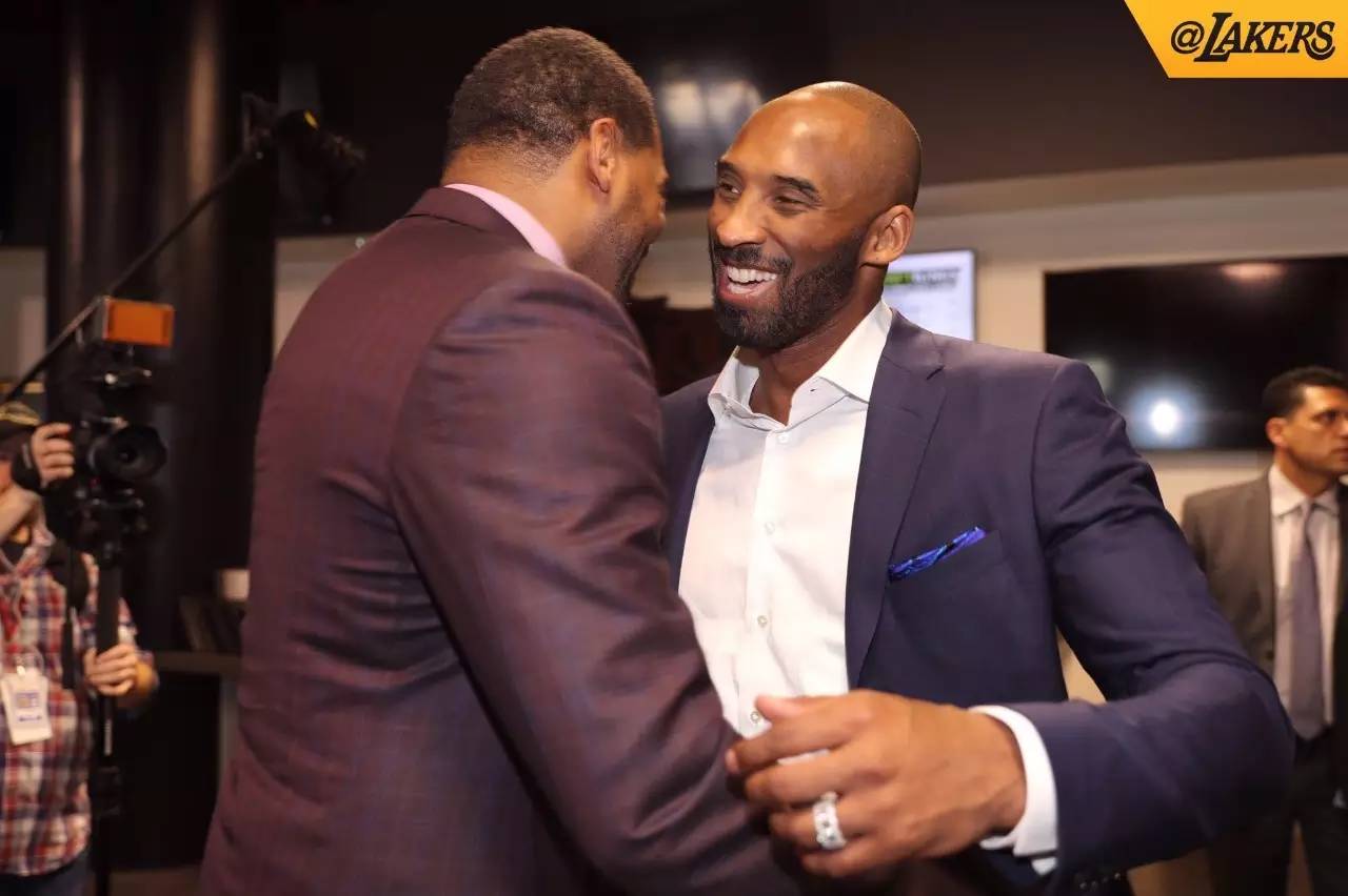 孩子们近距 孩子们近距